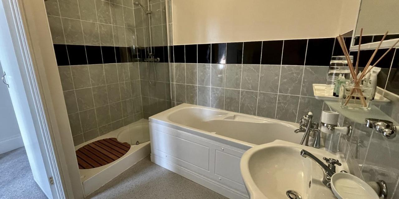 בלנדפורד פורום Portman Lodge מראה חיצוני תמונה